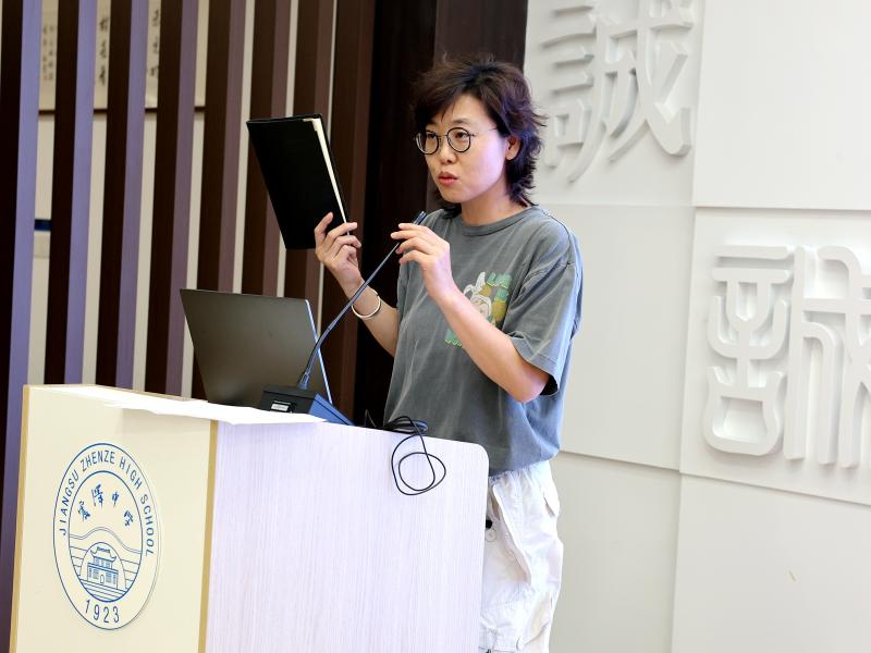 李凉爽.JPG